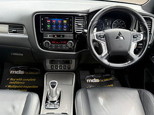 Mitsubishi Outlander thumbnail