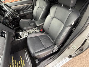 Mitsubishi Outlander thumbnail