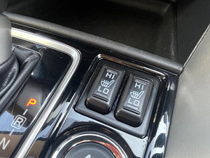 Mitsubishi Eclipse Cross thumbnail