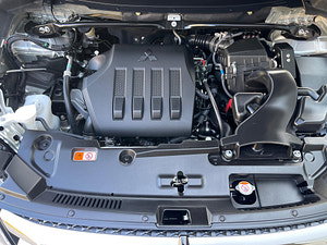 Mitsubishi Eclipse Cross thumbnail