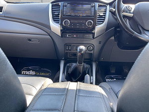 Mitsubishi L200 thumbnail