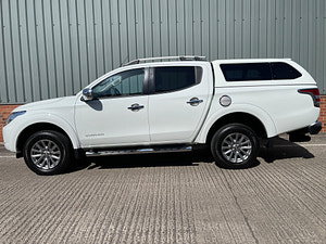 Mitsubishi L200 thumbnail