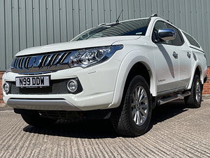 Mitsubishi L200 thumbnail