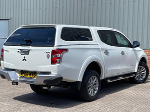 Mitsubishi L200 thumbnail