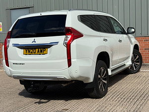 Mitsubishi Shogun Sport thumbnail
