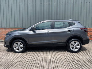Nissan Qashqai thumbnail