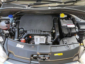 Peugeot 208 thumbnail