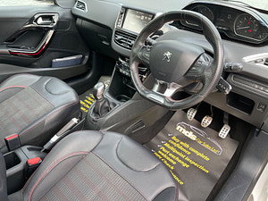 Peugeot 208 thumbnail