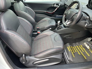 Peugeot 208 thumbnail