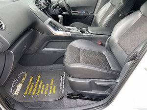 Peugeot 3008 thumbnail