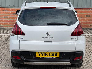 Peugeot 3008 thumbnail