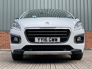 Peugeot 3008 thumbnail