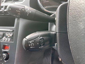 Peugeot 3008 thumbnail