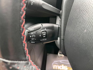 Peugeot 308 thumbnail