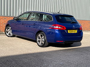 Peugeot 308 SW thumbnail