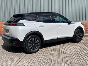 Peugeot E-2008 thumbnail