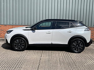 Peugeot E-2008 thumbnail