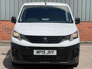 Peugeot Partner thumbnail