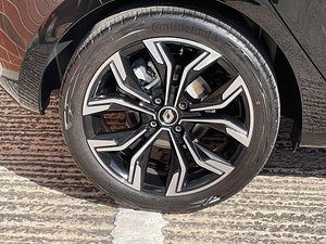 Renault Clio thumbnail