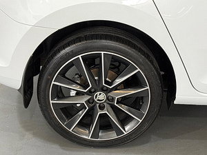 Skoda Rapid Spaceback thumbnail