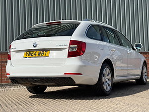 Skoda Superb thumbnail