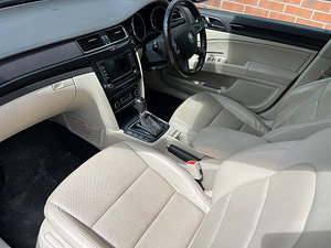 Skoda Superb thumbnail