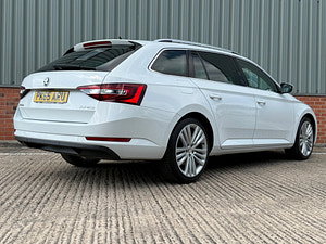 Skoda Superb thumbnail