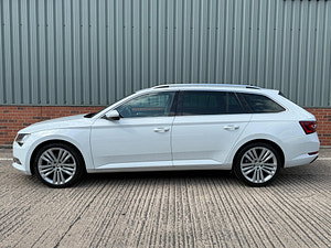 Skoda Superb thumbnail