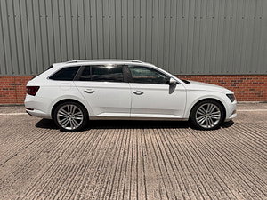 Skoda Superb thumbnail