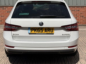 Skoda Superb thumbnail