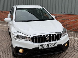 Suzuki SX4 S-Cross thumbnail