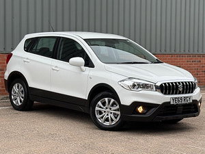 Suzuki SX4 S-Cross thumbnail