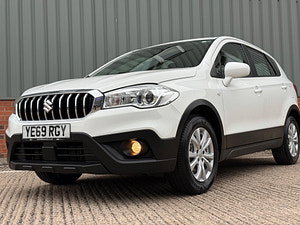 Suzuki SX4 S-Cross thumbnail