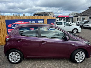 Peugeot 108 thumbnail