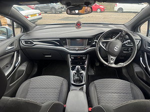 Vauxhall Astra thumbnail