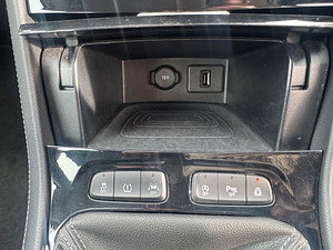 Vauxhall Grandland X thumbnail