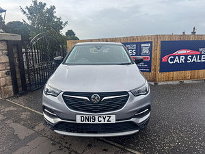 Vauxhall Grandland X thumbnail