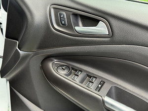 Ford Kuga thumbnail