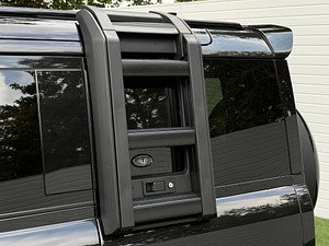 Land Rover DEFENDER 110 thumbnail