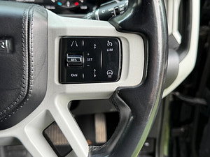 Land Rover DEFENDER 110 thumbnail