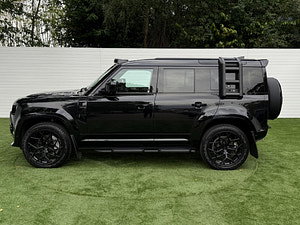 Land Rover DEFENDER 110 thumbnail