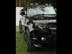 Land Rover DEFENDER 110 thumbnail