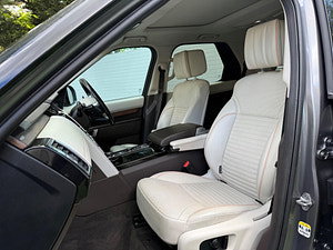 Land Rover DISCOVERY thumbnail