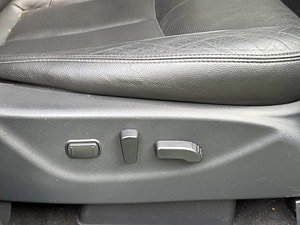 Nissan Navara thumbnail