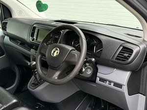 Vauxhall Vivaro thumbnail
