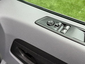 Vauxhall Vivaro thumbnail