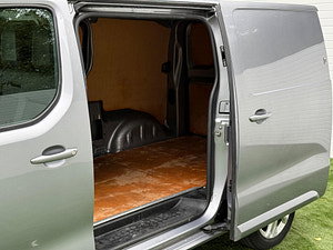 Vauxhall Vivaro thumbnail