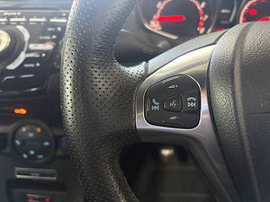 Ford Fiesta thumbnail