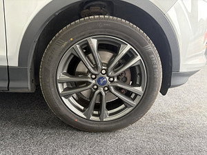 Ford Kuga thumbnail