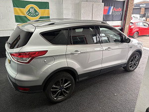 Ford Kuga thumbnail